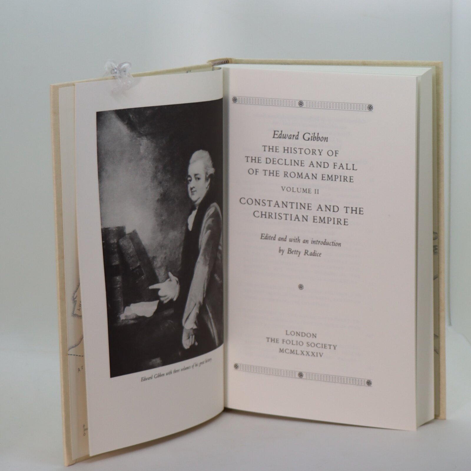 The History of the Decline and Fall of the Roman Empire. Two Box Set. - Image 9