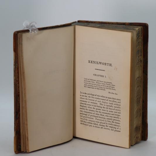 Scott's Novels. Kenilworth. Two Volumes. - Image 4