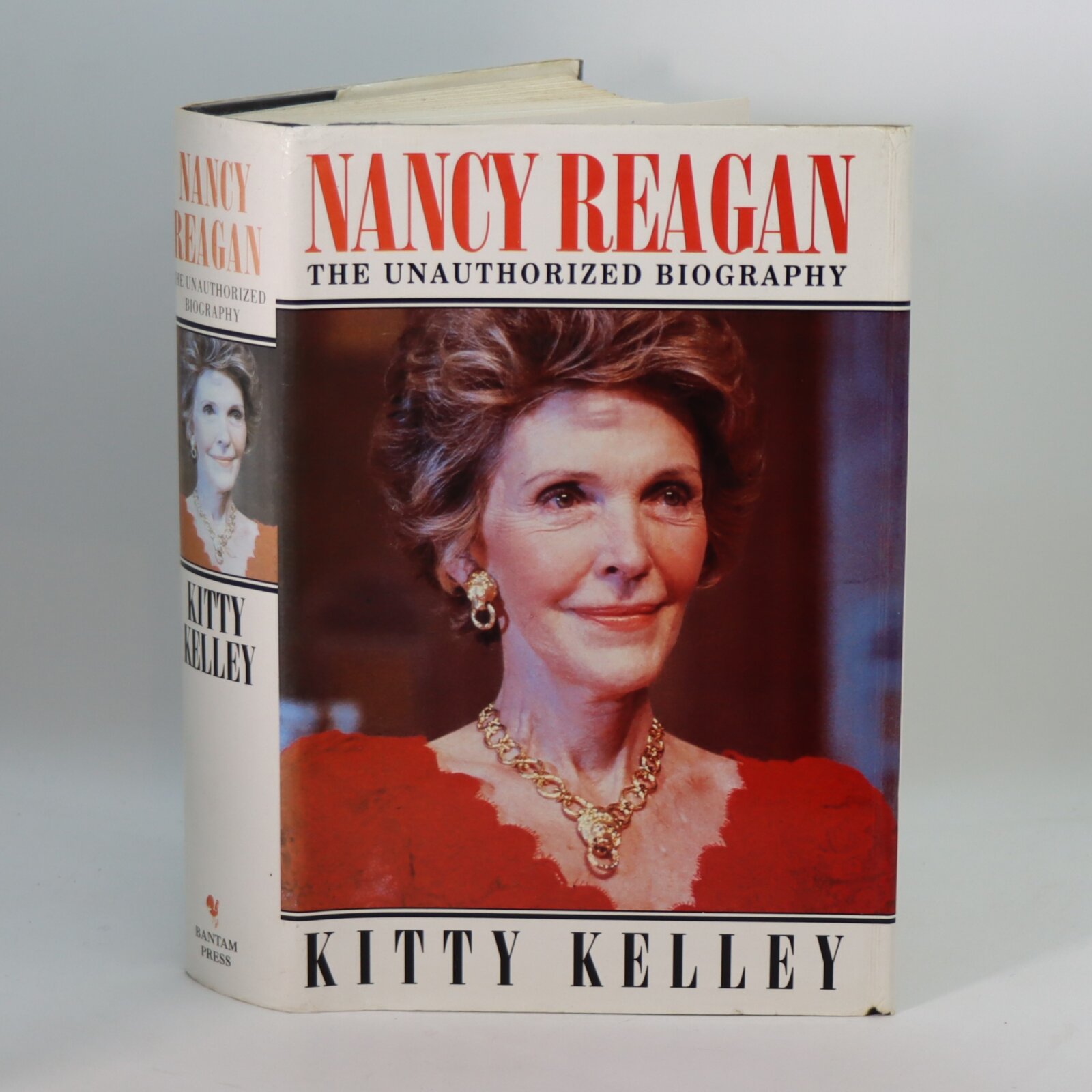 Photo of Nancy Reagan. The Unauthorised Biography.