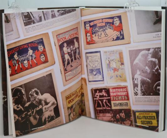 An A to Z of Sporting Collectables. - Image 4