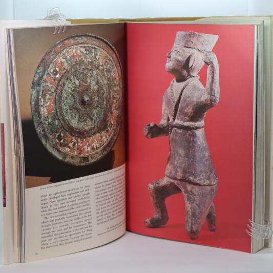 China. A History in Art. - Image 4