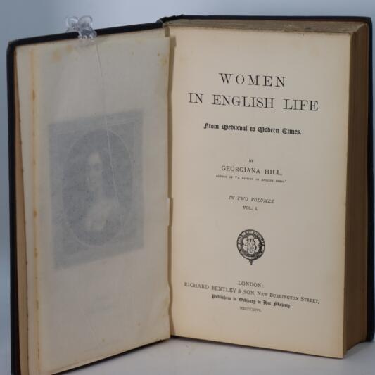 Women in English Life. Volumes I & II. - Image 4