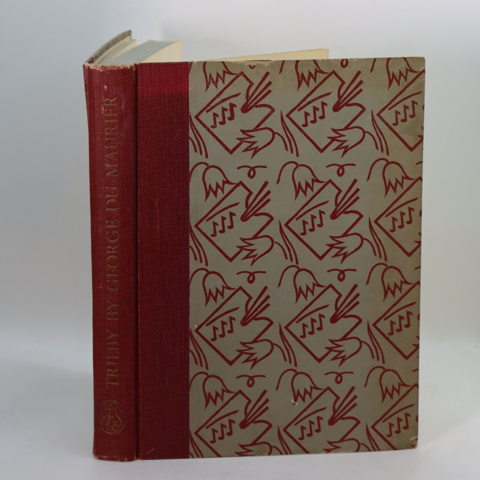 Photo of Trilby. George Du Maurier.