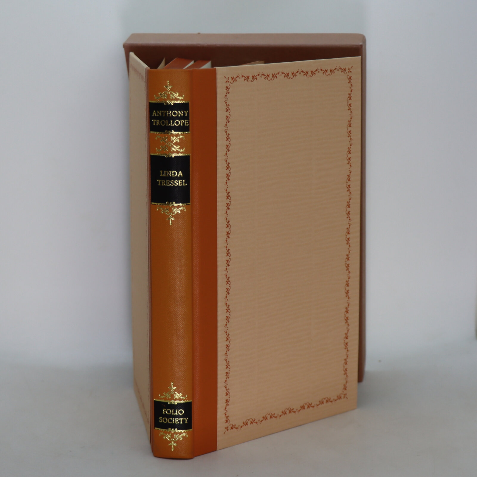 Photo of Linda Tressel. Trollope.