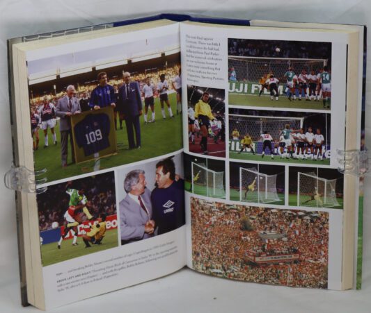 Peter Shilton. The Autobiography. - Image 2