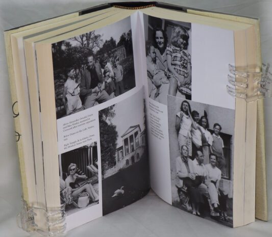 The Mitfords. Letters Between Six Sisters. - Image 3