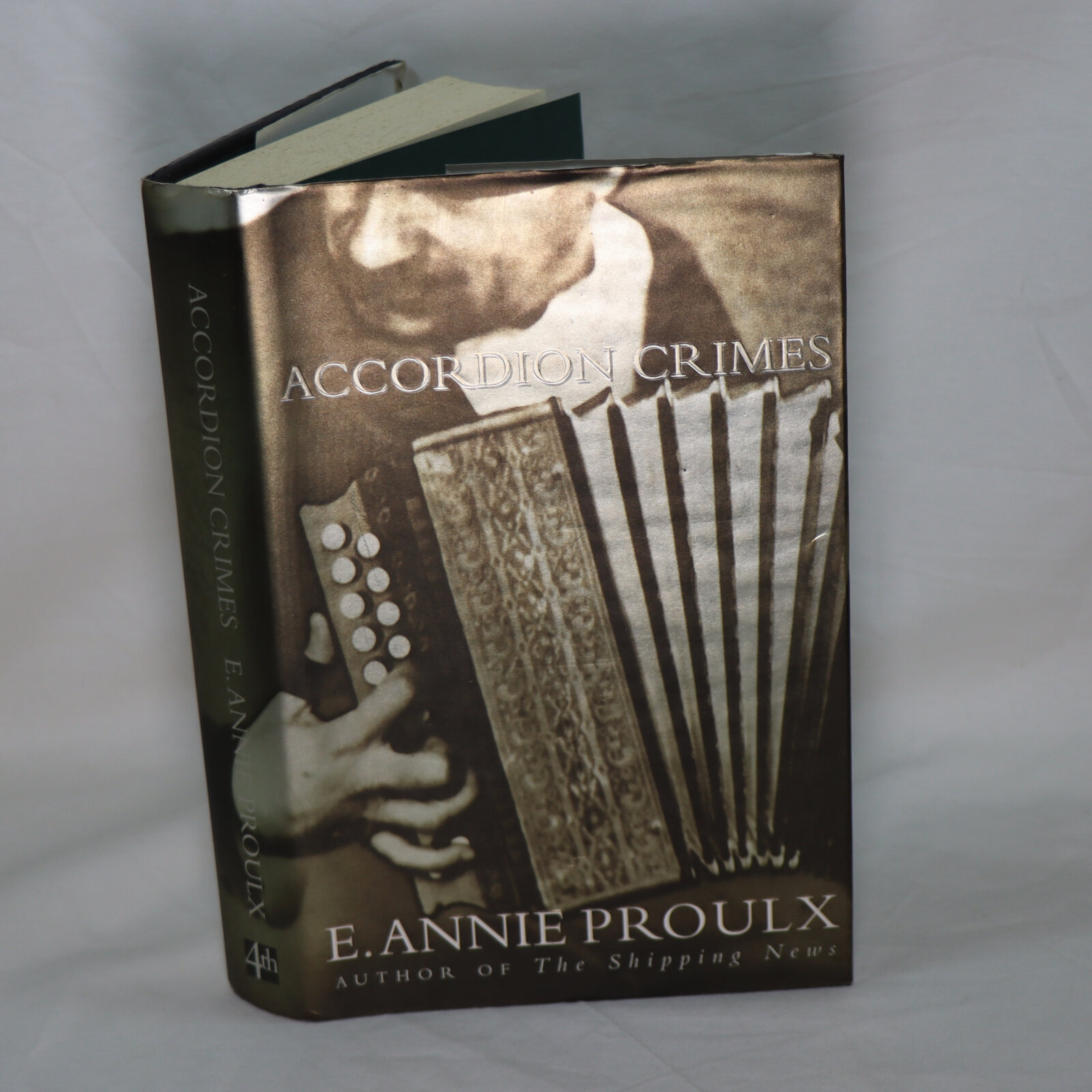 Accordion Crimes. Frost Books and Artifacts Limited