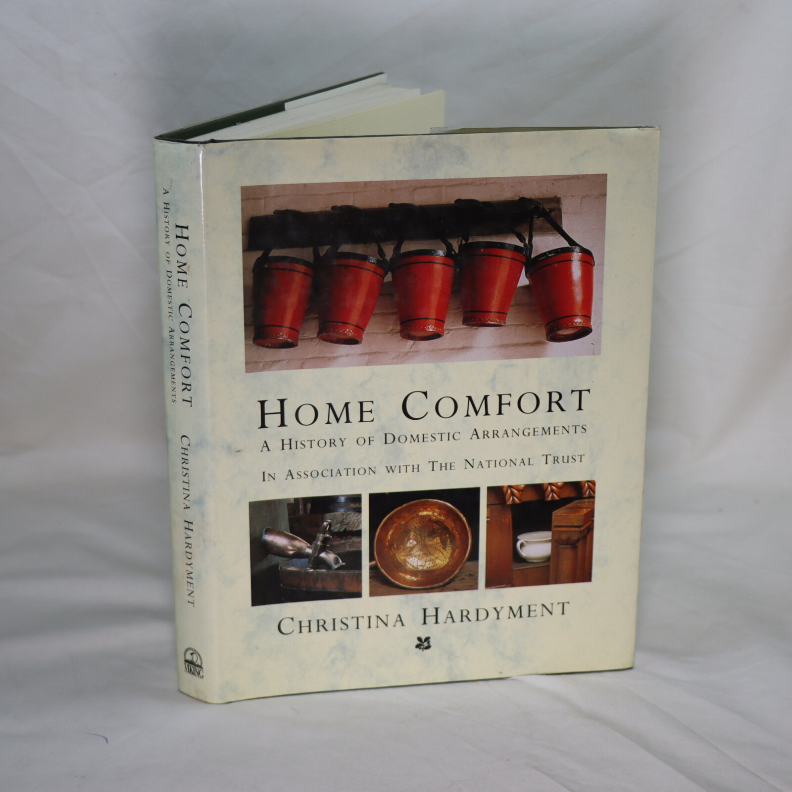 Photo of Home Comfort. A History of Domestic Arrangements.