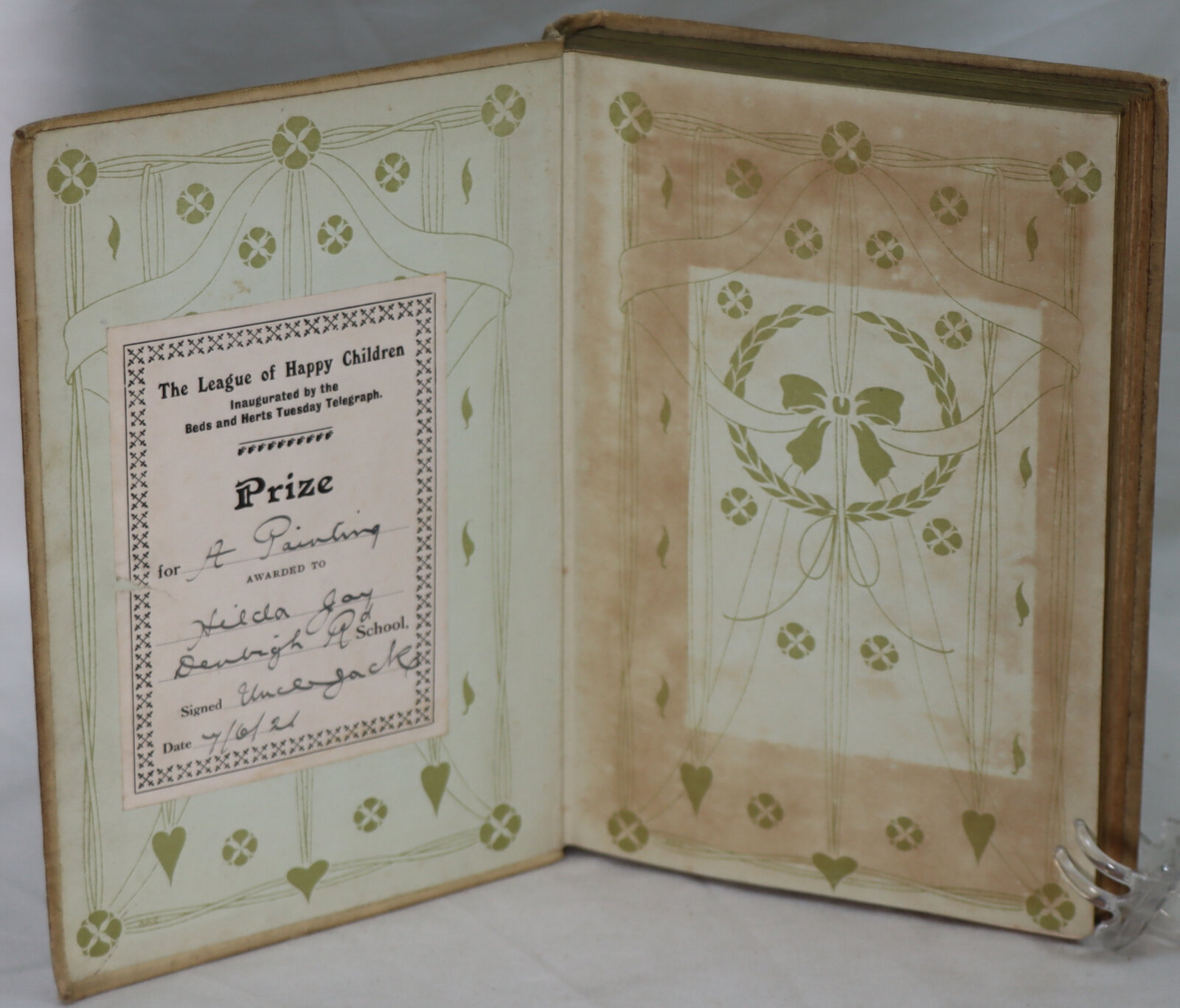 Tiny Town. - Image 2