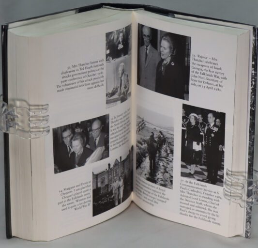 Margaret Thatcher. The Authorised Biography. Volume 1. - Image 5
