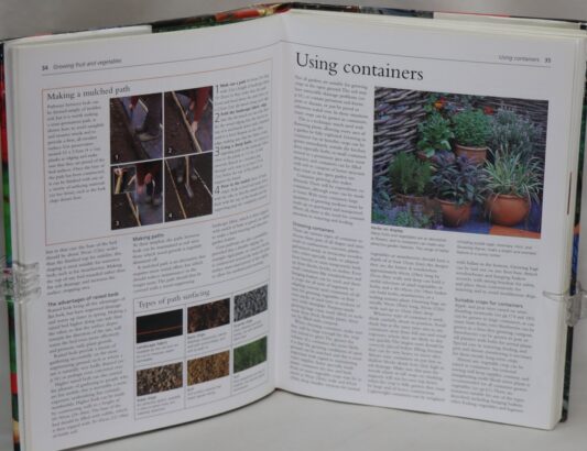 RHS Fruit & Vegetable Gardening. - Image 4