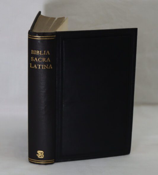 Biblia Sacra Latina.