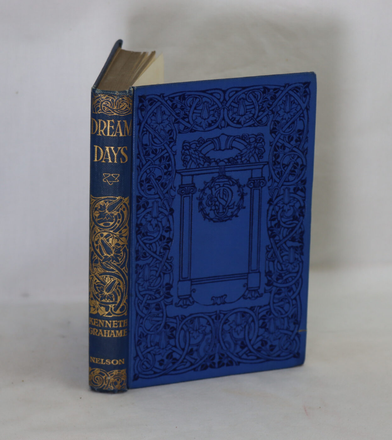 Photo of Dream Days.