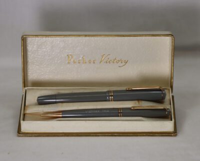 'Parker Victory' Pen and Pencil Set.