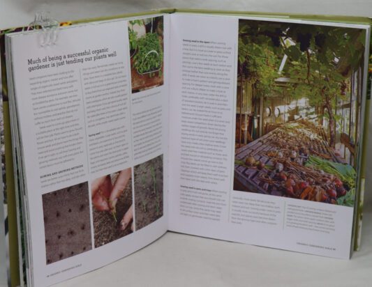 Bob Flowerdew's Organic Gardening Bible. - Image 2