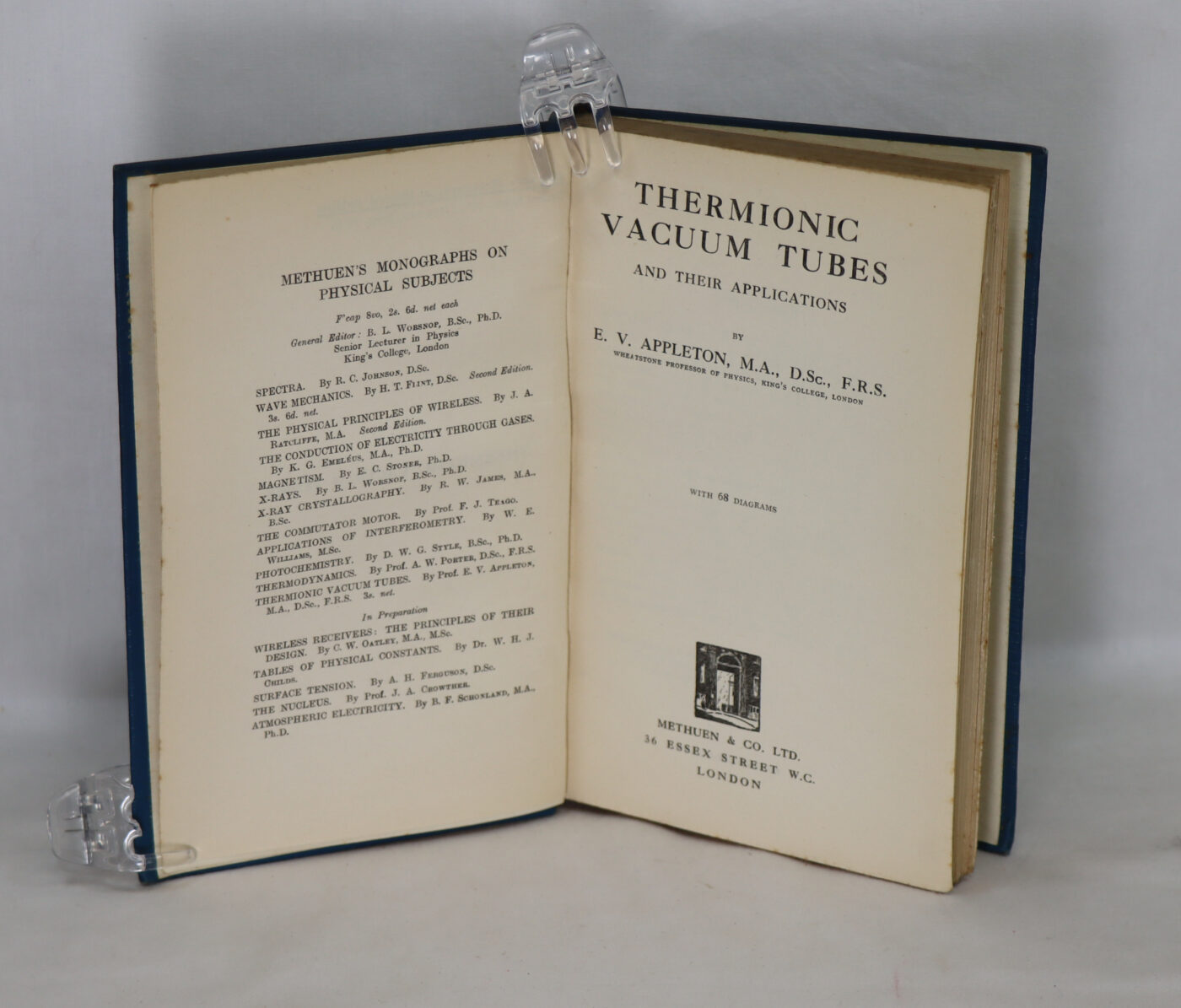 Photo of Thermionic Vacuum Tubes.