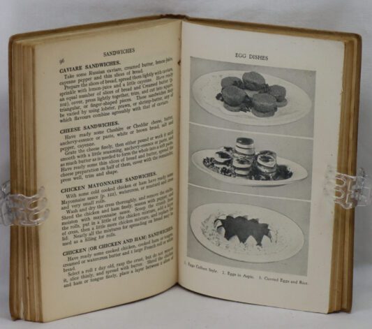 Mrs Beeton's Hors d'Oeuvre & Savouries. - Image 3